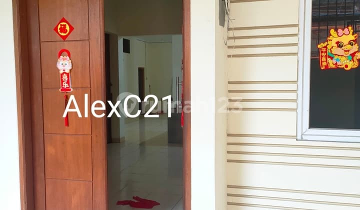 For Sale Strategic House in Tubagus Angke, Pejagalan, Tambora, West Jakarta
