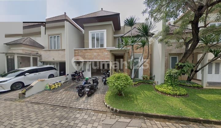 For sale: Cluster house with swimming pool in Pejaten Barat, Pasar Minggu, South Jakarta