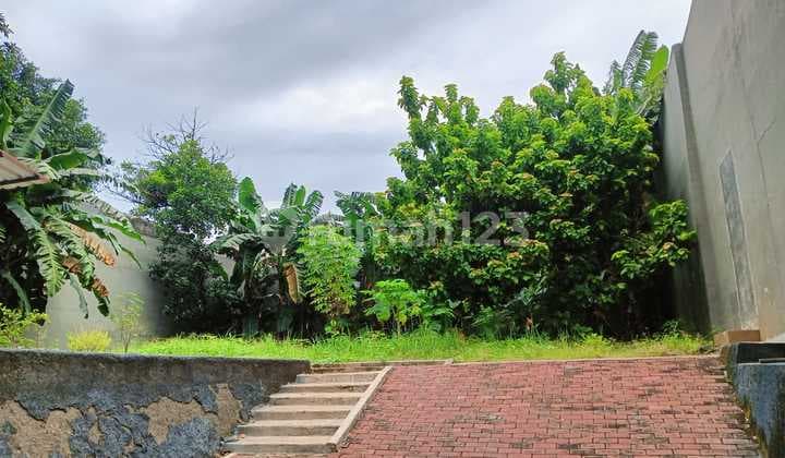 Land in Permata Hijau Complex Facing East