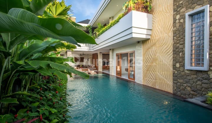 Id:h-127 Dijual Villa Jimbaran Kuta Selatan Bali Dekat Gwk