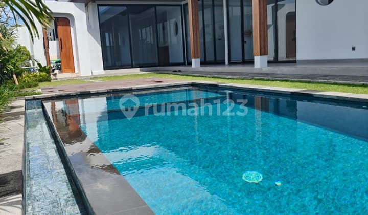 Id:h-134 Disewakan Villa Canggu Pererenan Mengwi Bali