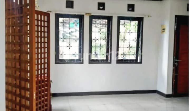 For Rent Semi Furnished House in Culdesac Complex Sersan Bajuri Bandung
