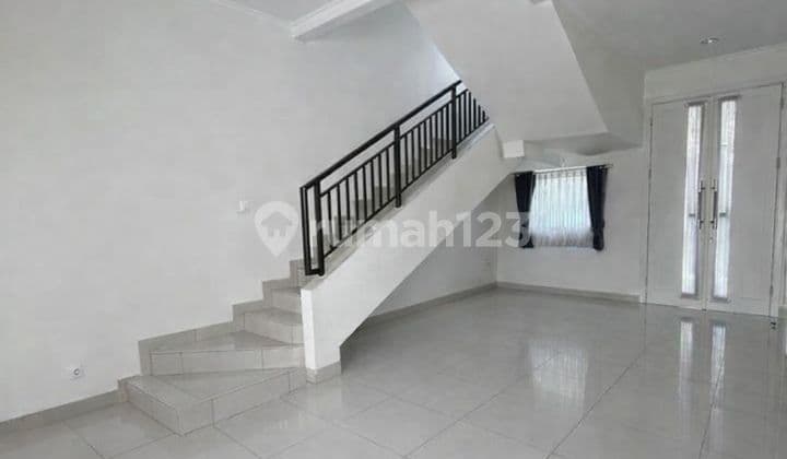 Dijual Rumah 2 Lantai Siap Huni di Summarecon Bandung