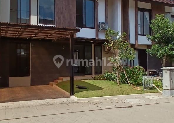 Dijual Rumah 2 Lantai di Kota Baru Parahyangan Bandung