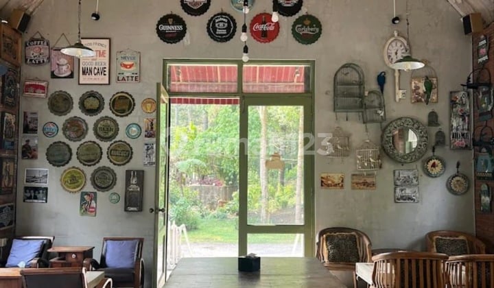 Aesthetic Business Space for Rent in Villa Trinity Complex, North Bandung
