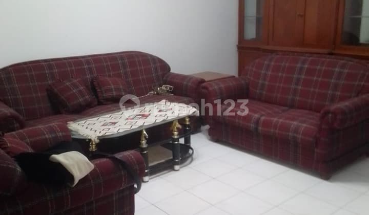 Disewakan Rumah Furnished di Setraduta Bandung