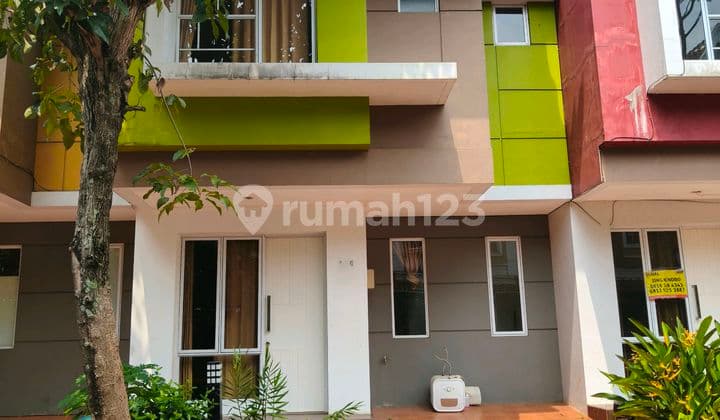 Rumah Gandeng Malibu Village