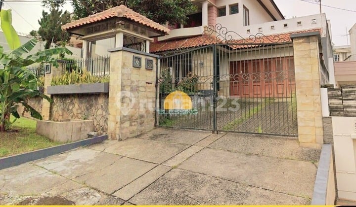 Rumah Luas 8 KT Tengah Kota Jl Bromo Gajahmungkur Semarang