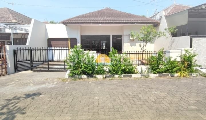 Rumah Tengah Kota Perum Pondok Indraprasta, Brotojoyo, Semarang