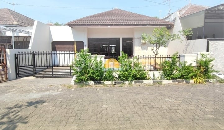 Rumah Tengah Kota Perum Pondok Indraprasta, Brotojoyo, Semarang