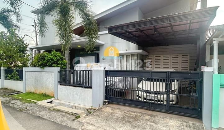 Rumah Mewah Hook Minimalis Dekat Undip Jl Ngesrep Barat Semarang