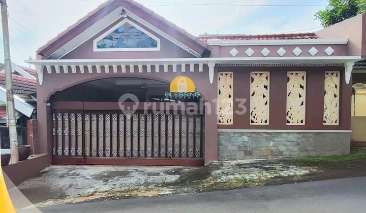 Rumah 2 lantai Dekat Undip Cluster Villa Aster Srondol Semarang