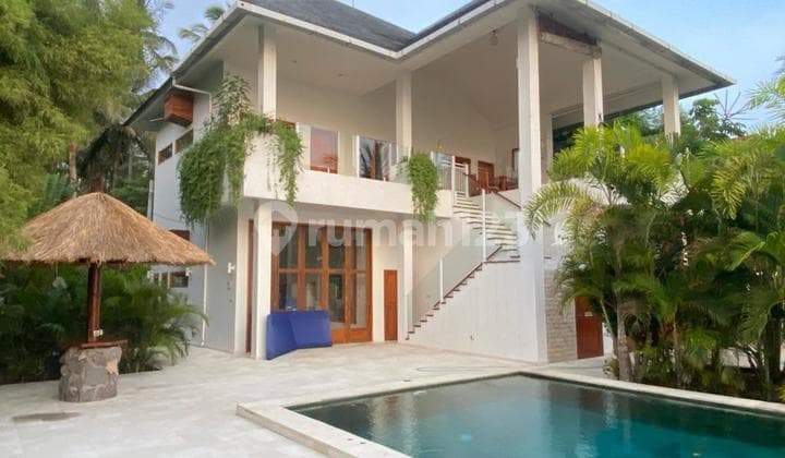Villa Jual Lokasi Melaya