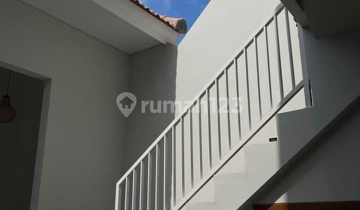 Villa for Sale Location Puri Gading