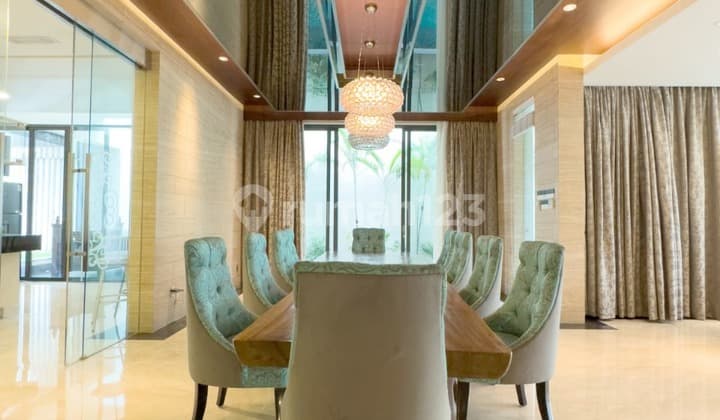 Disewakan Rumah Mewah Modern Lingkungan Elite Area Simprug