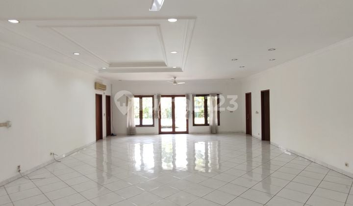 Disewakan Rumah Hunian 1 Lantai Area Kemang Harga Murah