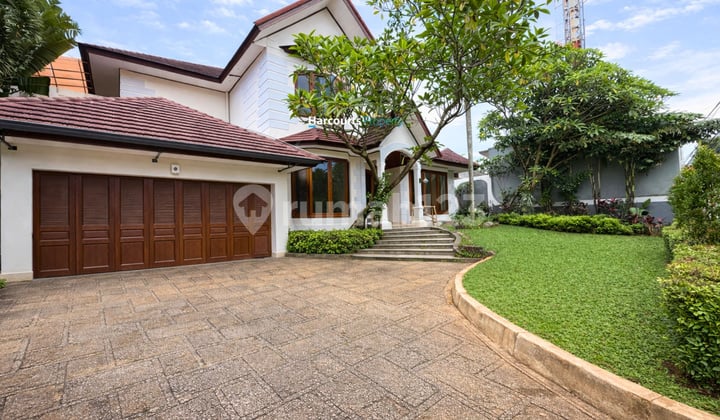 Disewakan Rumah Classic untuk Hunian Area Jeruk Purut Kemang