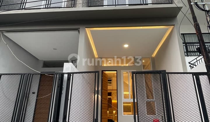 House in Duri Kepa, West Jakarta