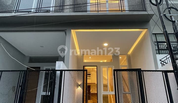 Rumah Cantik Di Duri Kepa Jakarta Barat