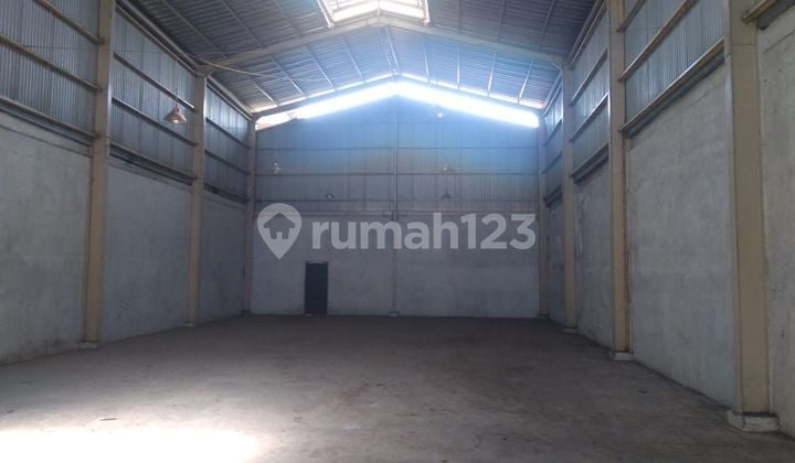 Gudang Siap Pakai, Murah dan Kantor 2 Lantai Parkir Luas Dekat Toll