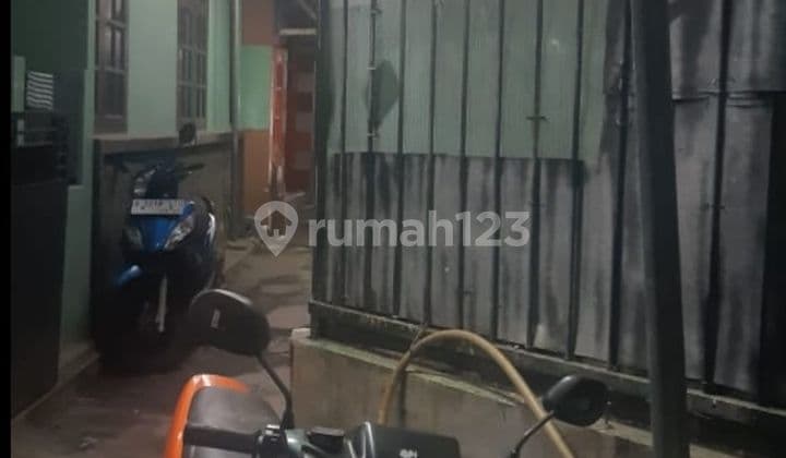 Dijual Rukam Masuk 2 Rumah dari Jalan Aspal