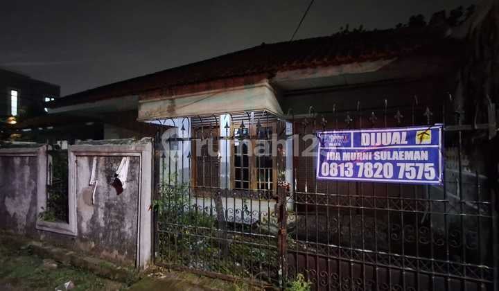 Dijual Rumah Bituh Renovasi Bebas Banjir Bintaro Dekat Jaksel