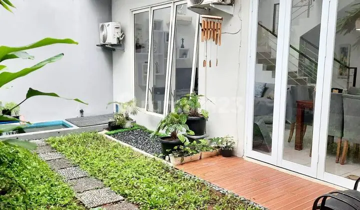 Rumah Modern minimalis siap huni Hutan Kota the Green BSD