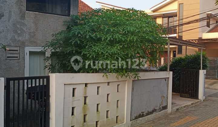 Dijual Segera Rumah Asri di Perumahan Lembah Hijau