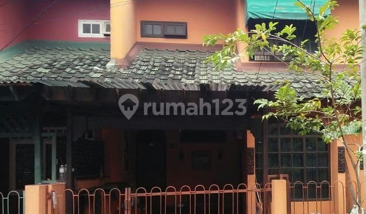 Dijual Rumah Cozy Nyaman Bumi Bintaro Jakarta Selatan
