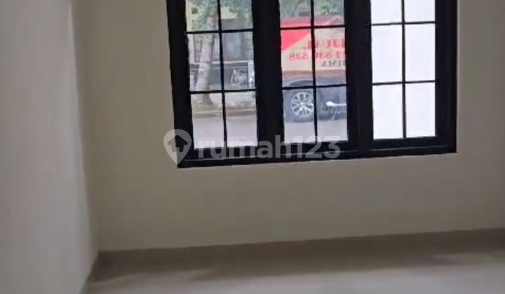 Rumah Cantik Siap Huni Bebas Banjir Graha Raya Tangsel