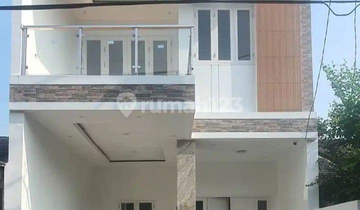 Rumah Bagus Siap Huni Bebas ******** Stasiun Dan Toldi Kencana Loka Bsd City
