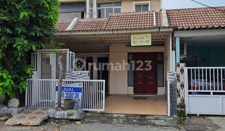 Rumah 2 Lantai Siap Huni di Perumahan Oasis, Sememi, Surabaya