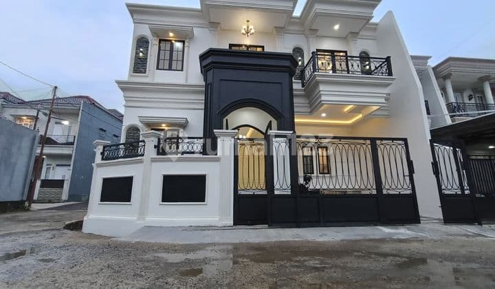 Rumah 2 Lantai Siap Huni Posisi Hoek Dekat Stasiun Depok Dan Tol Margonda Depok