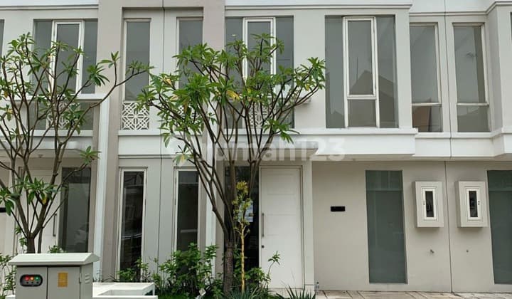 Rumah Bagus Unfurnished HGB Tandes, Surabaya