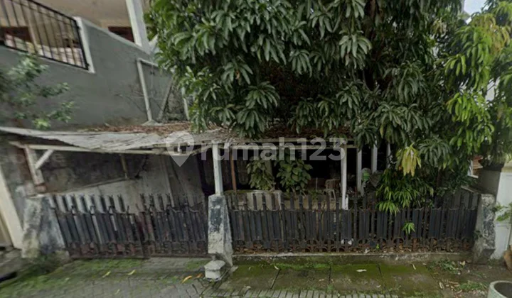 Rumah Hitung Tanah Di Dukuh Kupang, Surabaya Rumah Hitung Tanah Di Dukuh Kupang, Surabaya