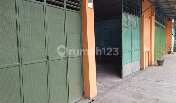 Warehouse on Raya Karang Pilang, Surabaya, 700 m, Good Certificate of Title (SHM)