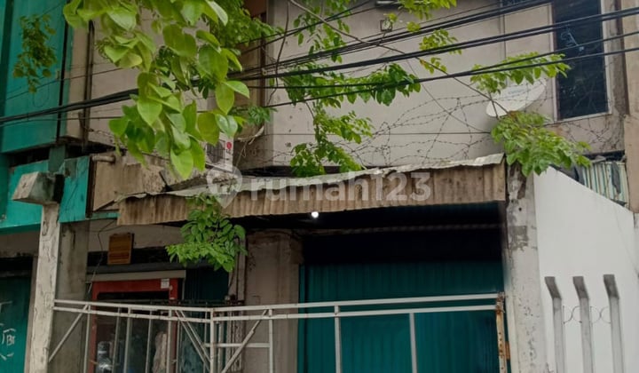 Ruko di Raya Wonokromo, Surabaya 144 m Bagus HGB Ruko di Raya Wonokromo, Surabaya 144 m Bagus HGB