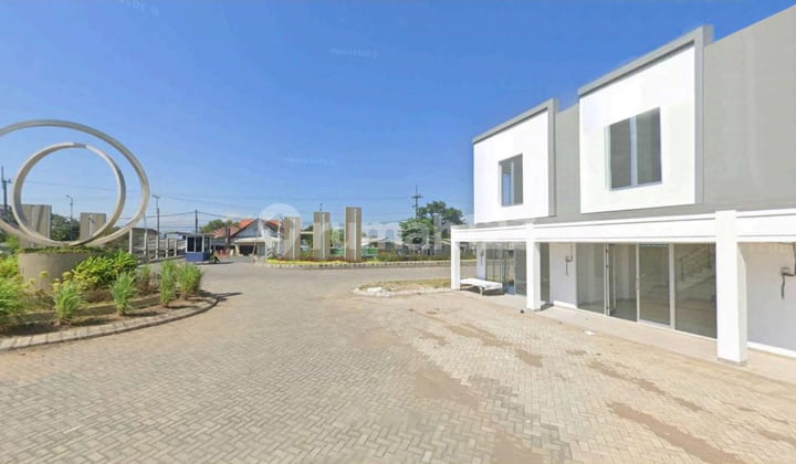 Shop-House in Cemandi Juanda Sidoadjo, Sidoarjo 72.5 m