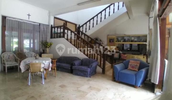 Rumah Bagus SHM kertajaya, Surabaya Unfurnished