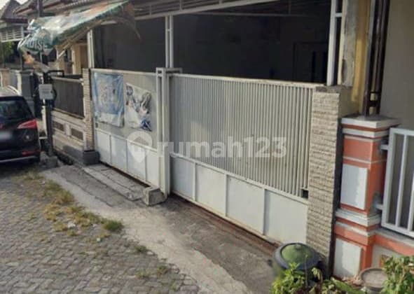Rumah Bagus Unfurnished SHM Menganti, Gresik