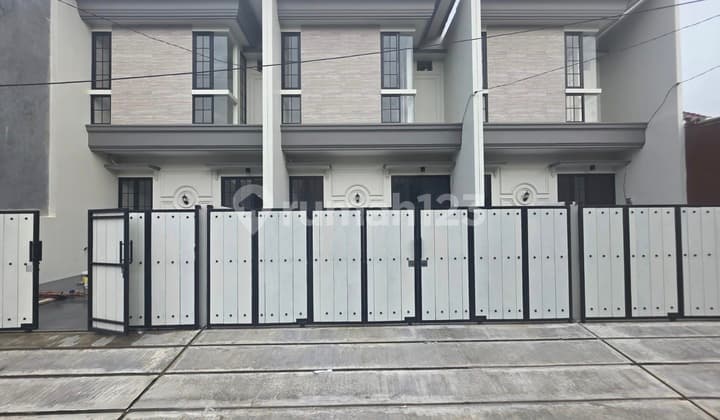 New Minimalist SHM House, Baruk, Surabaya