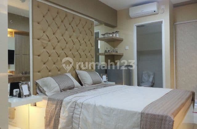 Apartment Bagus Furnished Studio