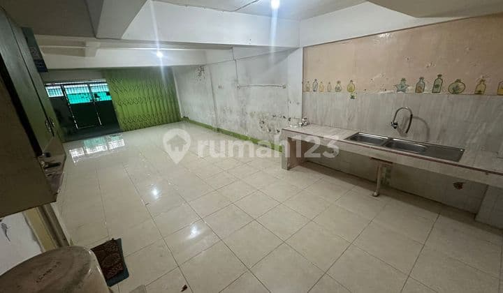 * Rumah 2,5 Lantai Di Jelambar, Jakarta Barat