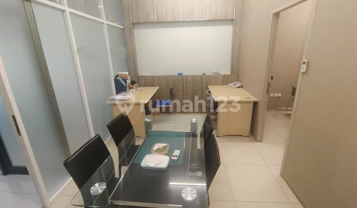 * Ruko Bagus Langung Huni Di Green Lake City, Cipondoh. Tangerang