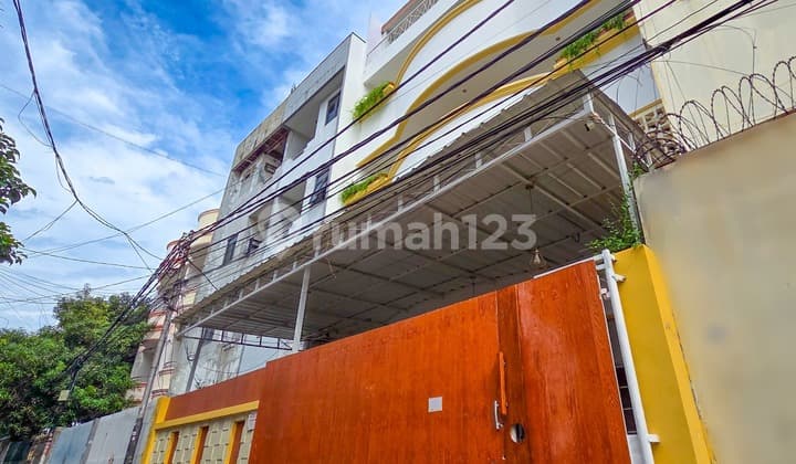 For Sale 5-Story Boarding House in Mangga Besar, Jakarta