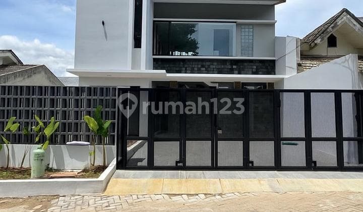 Dijual Rumah Brand New Desain Modern di BSD Kencana Loka