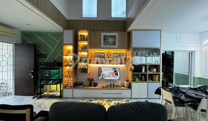 Dijual Rumah Hoek 2Lt Furnish 10X15 The Riviera Metland Puri