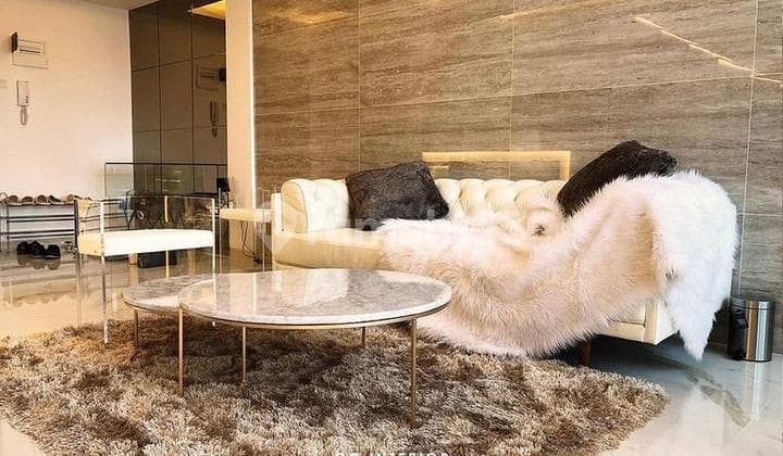 For Sale/For Rent Furnished Apartment/Office Space Neo Soho Central Park Jakarta