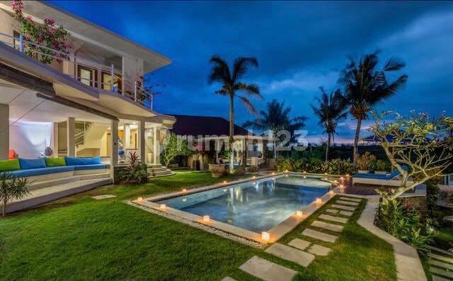 Disewakan Villa Mamarose di Prerenan Badung Bali