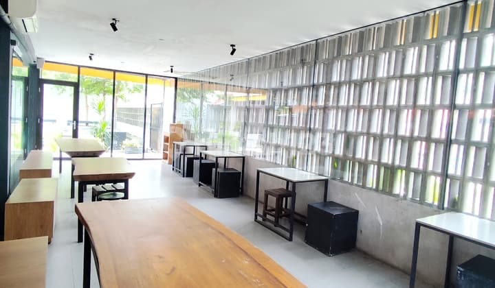 SEWA TEMPAT USAHA STRATEGIS JL. MAJAPAHIT RAYA SANGAT COCOK UNTUK RESTO, COFFE SHOP DAN USAHA LAINNYA SIAP PAKAI